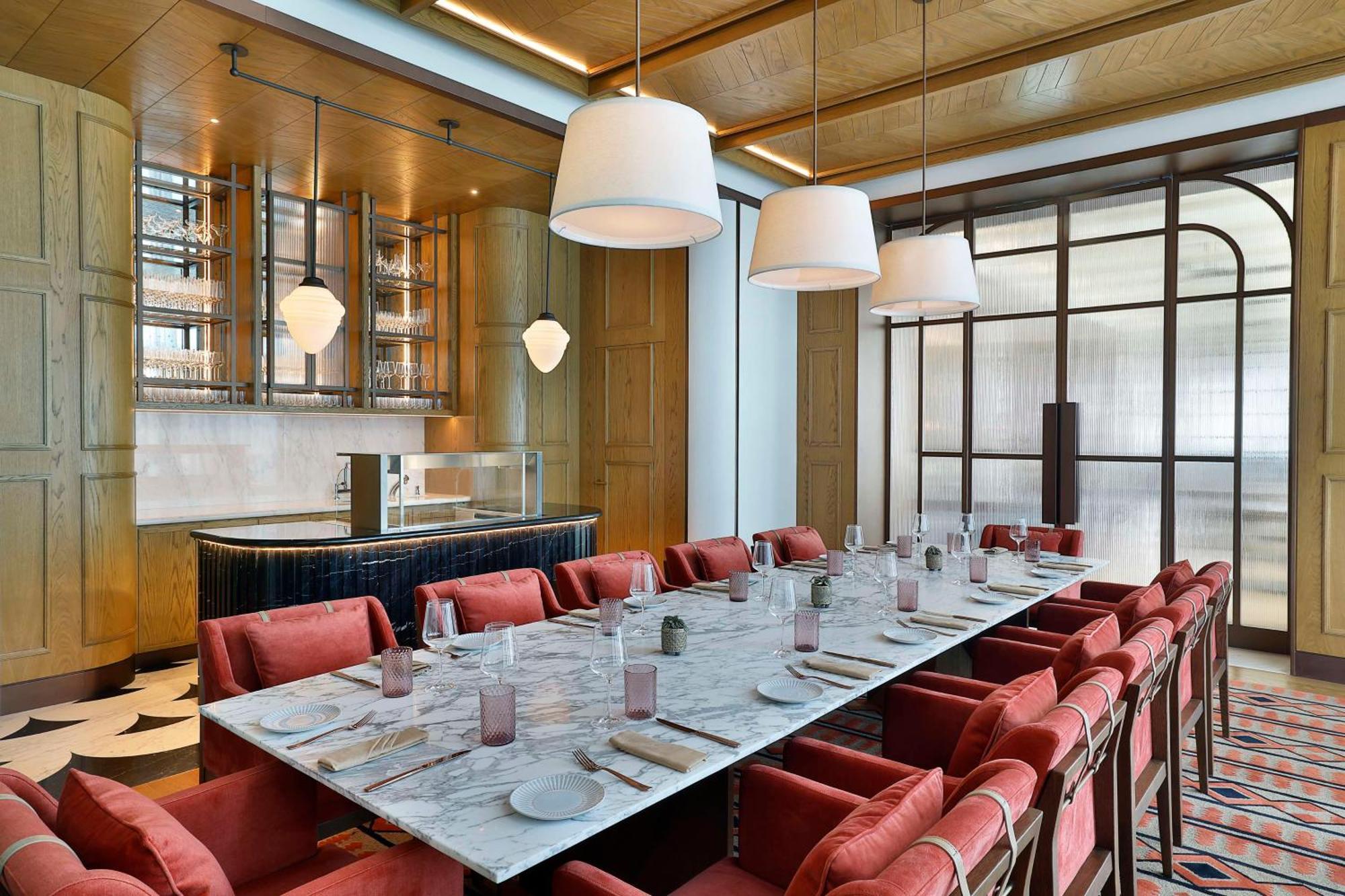 Waldorf Astoria Doha Lusail מראה חיצוני תמונה The private dining room at the restaurant